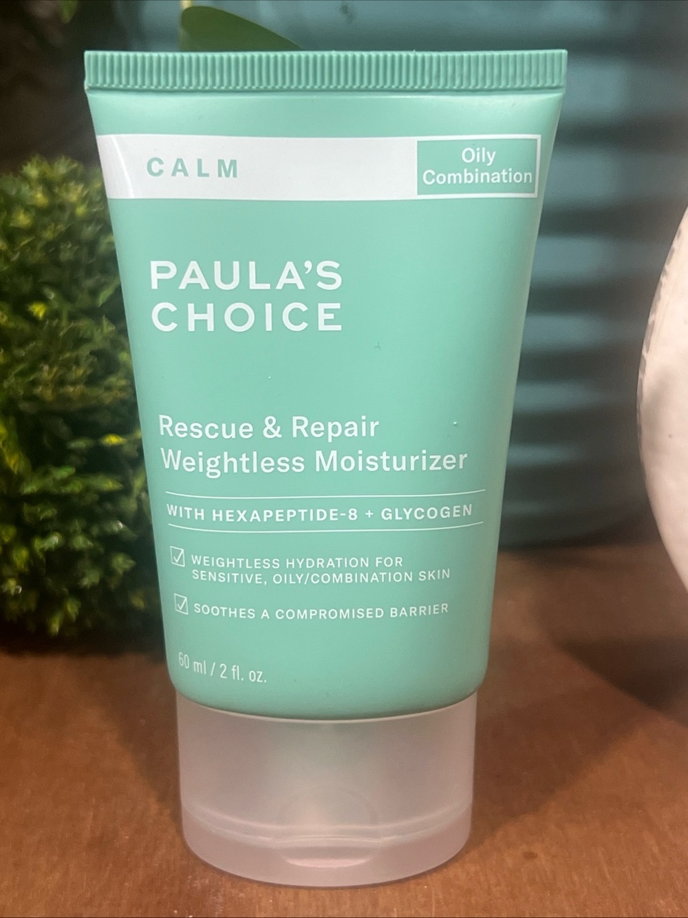 Paula's Choice Calm Rescue & Repair Weightless Moisturizer Oily/Combo 60mL 2oz